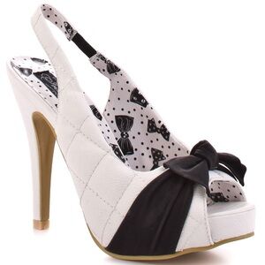 IRON FIST - Bowed Over Platform